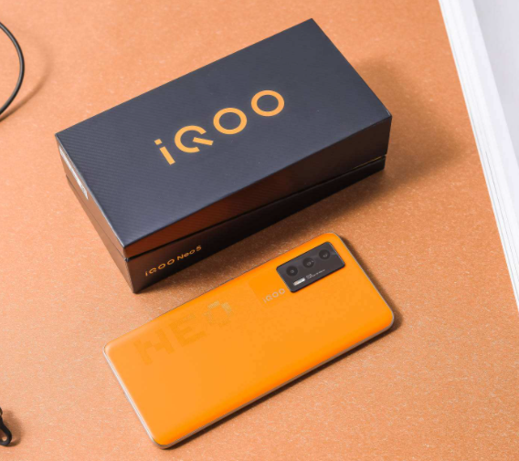 iQOO Neo5工程機曝光  將搭載驍龍870芯片對打Redmi K40系列